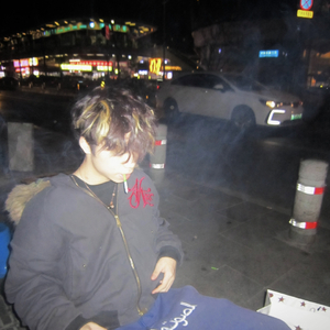 TEAR STAIN（血红雨）