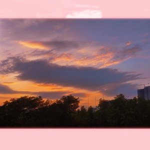 夏日晴空