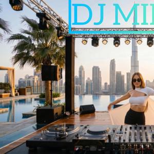Sexy DJ Mila Live House Mix in Dubai