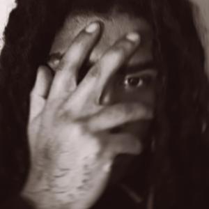 ROCKSTAR LIFE (feat. Maxobeats)