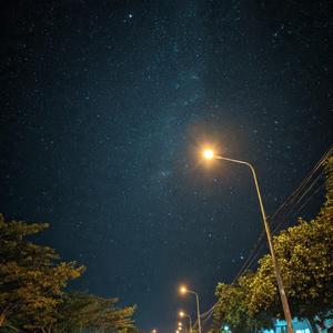 เพราะเธอแค่เหงา แค่นั้น