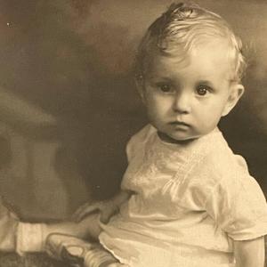 AI Baby Grinder Vac (feat. Lars Lyrikz)