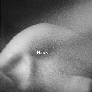 Nackt