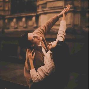 眼泪是回到过去的河流