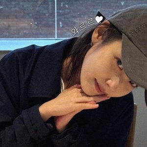 AI 아이유 IU - 와르르