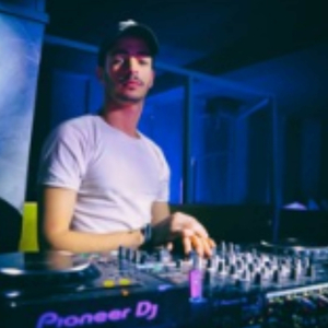 Undreground techno house