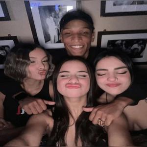 MTG ME APAIXONEI QND TU SENTOU (feat. Mc desenho)