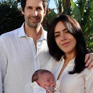 MI PEQUEÑA PETRA (Fado) Con todo amor para Emilia, Tiago y la pequeña Petra