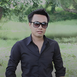 ຫລົງຮັກຜົວເຂົາ