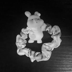 不值 (prodbyLv9）