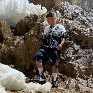 At The Gates (feat. Neziah Stone) (Raw Version)