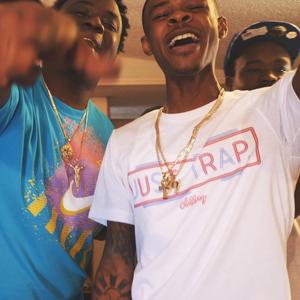 Ounces (feat. Frost G)