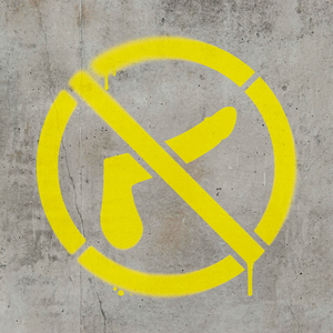 Хуй встав у церкві