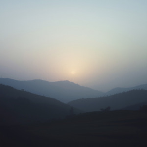 Geuni's Luminous Drift