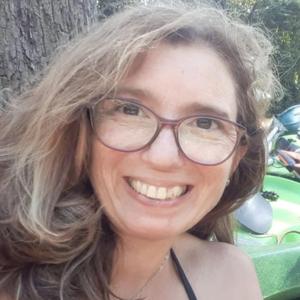 GRETA..., MI PEQUEÑA Sé que ahora hay un ángel que te cuida y protege, pues descansa, entonces, tranquila y en paz, hija mía