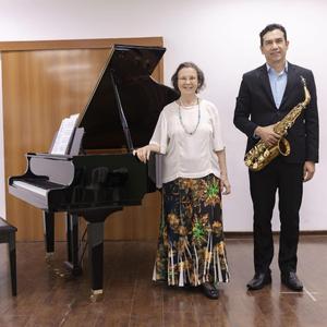 Melodia para Luciana, sax tenor e piano