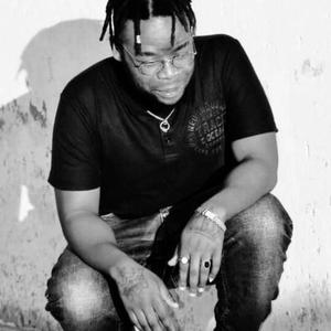 NOMBOLO (feat. Jast Blaq)