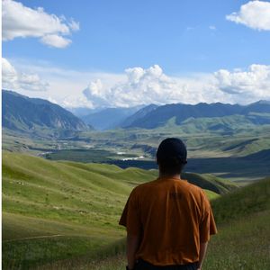 你也走了很长的路吧