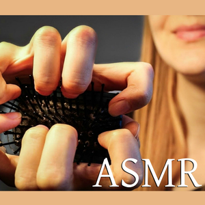 Hairbrush Scratching