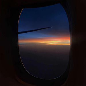 你生活在光亮里