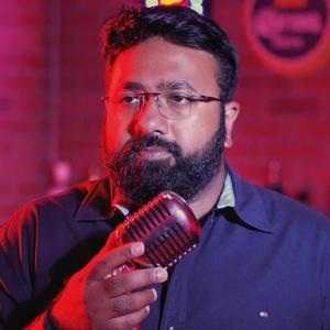 Akaleyo Nee.. (feat. Athul Bineesh)