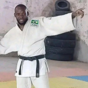 Homenagem do mestre aguia