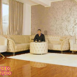 gaby din giulesti (la o casa parasita)