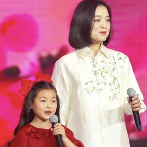 映山红+万泉河水—金满满