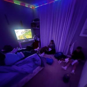 2/3 Shots (feat. Cash Barni)