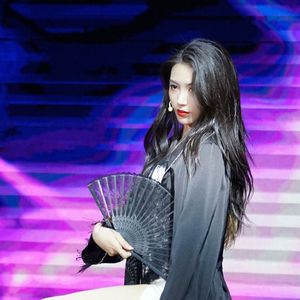 DON‘T TOUCH-戴萌