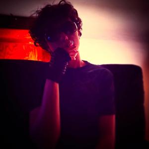 how u got a manz? (444jet)