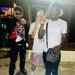 PRADA (feat. Lil Raven)