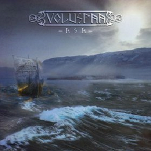 Mens månen lyser opp