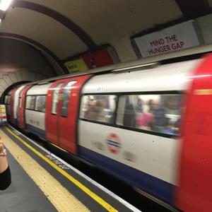 巫堵(Covered From Deca Joins)