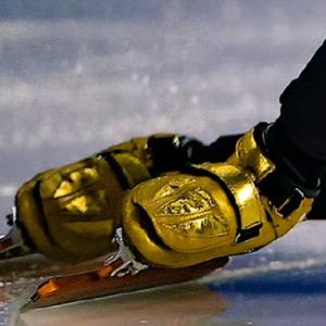 冰场少年向阳起航