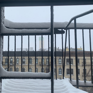 Arrivals (feat. Phil Lewis)