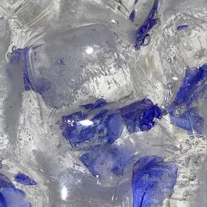 冰块(prod by Gr33nart Beats)