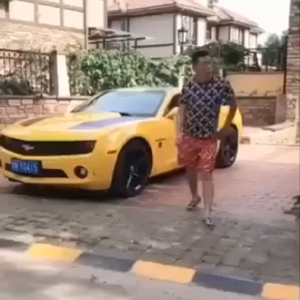 老铁们，你们觉得我做的对吗?