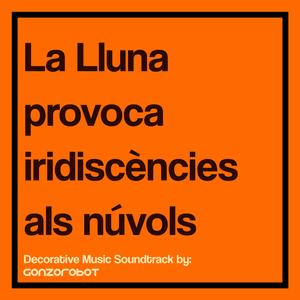 Tan sols un ocell blanc al cel blau.