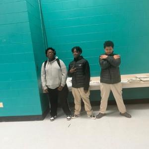 Gang (feat. luhhjayy)