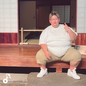 打破する現状を