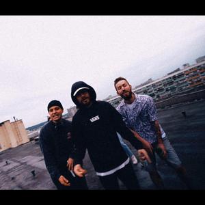 Godzina wilka (feat. NIEWIELKI, dr Gonzo & crackwave)