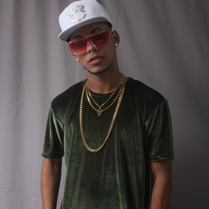Toy Pueto (feat. Daddy Perfect, La Letra Germán.)
