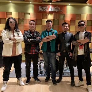 勇敢前行 钢弹儿先生乐队