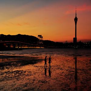 Low Tide (The Observer)