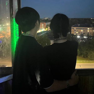 В БЕЛОМ ТАНЦЕ