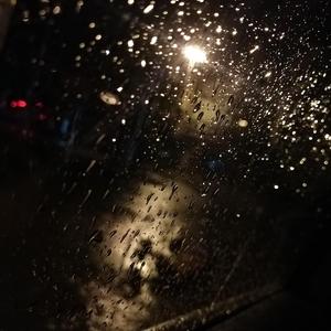 秦皇岛（翻自 万能青年旅店）