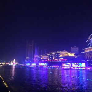 宣恩 翻自 成都 赵雷