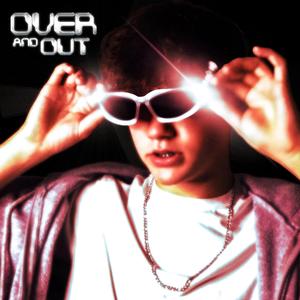 Kick Back (feat. Uyi O)