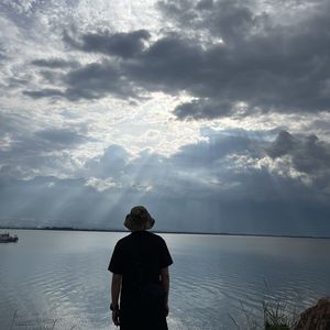 我要对少年道个歉